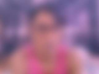 Chanel MILF webcam performer live streaming