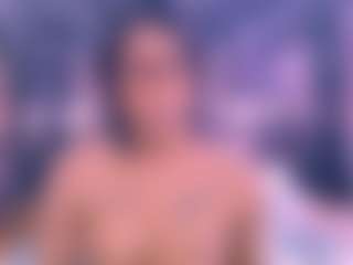 Chanel MILF webcam performer live streaming