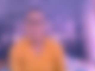 Chanel MILF webcam performer live streaming