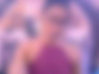 Chanel MILF webcam performer live streaming