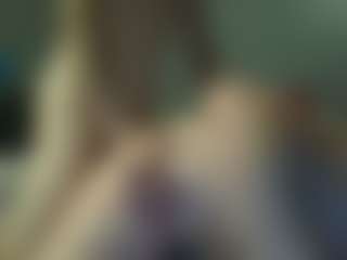Show di cam dal vivo di MsFrizzleTits