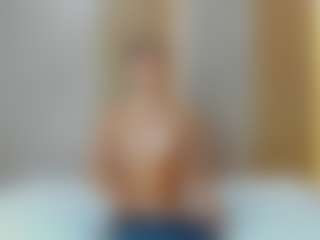 Ciara-Brownn's Live Sex Cam Show