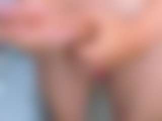bigdicktop22's Live Sex Cam Show