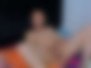 bigdicktop22's Live Sex Cam Show