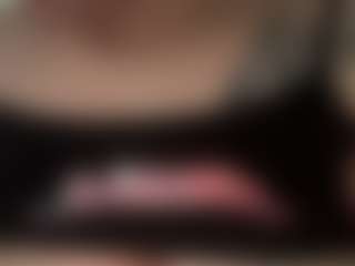 Candii Love Bae's Live Sex Cam Show