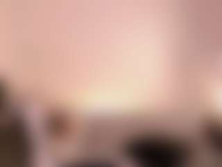 Live cam show with chloemoretix - Flashing on milfzrlive.com
