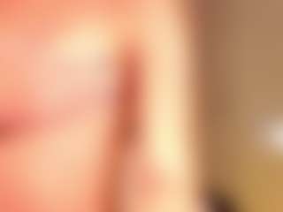 chloemoretix's Live Sex Cam Show
