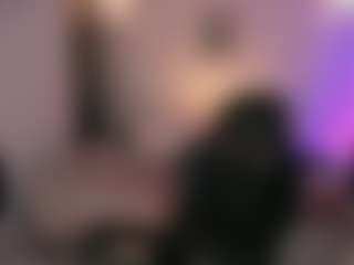 chloemoretix's Live Sex Cam Show