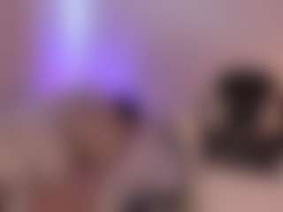 chloemoretix's Live Sex Cam Show