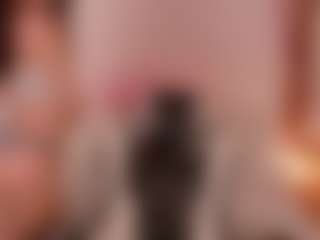 chloemoretix's Live Sex Cam Show