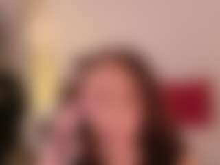 chloemoretix's Live Sex Cam Show