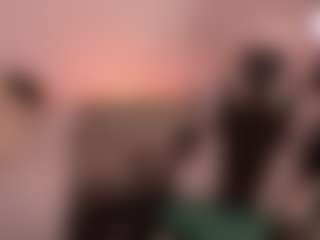 chloemoretix's Live Sex Cam Show
