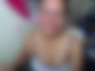 Live cam show with Miss-kendraa - BBW Mature on Mixed Magazine Live