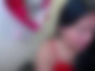 Live cam show with Miss-kendraa - Middle Aged on CamSextacy