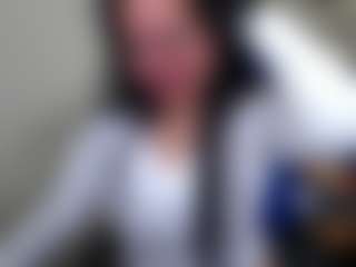 Live cam show with Miss-kendraa - Fingering on Cam Slut