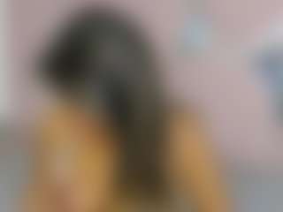 Live cam show with Sharithasm - MILF on Camsoda