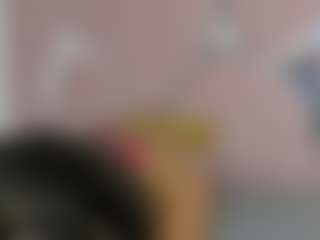 Live cam show with Sharithasm - MILF on milfzrlive.com