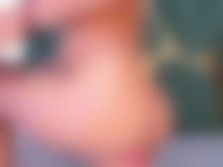 Sharithasm MILF webcam performer live streaming