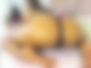 Live cam show with Sharithasm - Public MILF on xxxlivecams.org
