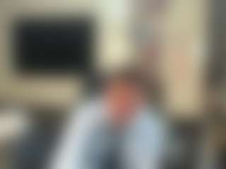 Live cam show with spartacusTelephone - Bald on madthumbs