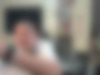 Live cam show with spartacusTelephone - Facial on Milfs Live