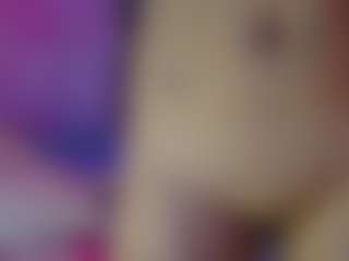 luna-summer's Live Sex Cam Show