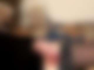 Эротическое вебкам-шоу misiek922 в прямом эфире