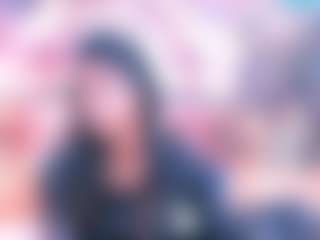 Live cam show with Crissy - Fingering on crypto-cams
