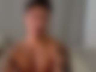Live cam show with MasterLukas - Brown Eyes on instabang