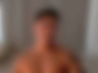 Live cam show with MasterLukas - Small Cock on Camsoda