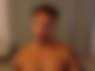 Live cam show with MasterLukas - Smoking on boobsie.com