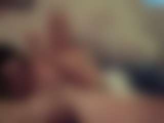 Live cam show with Goldie - Facial on Dolls Live