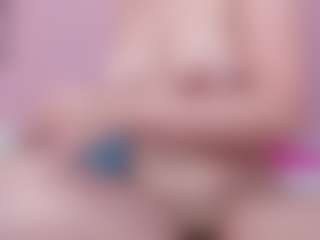 miia-gold's Live Sex Cam Show