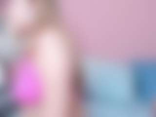 miia-gold's Live Sex Cam Show