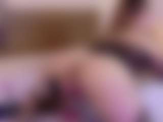 miia-gold's Live Sex Cam Show