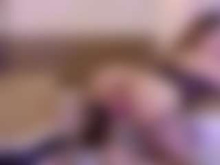 miia-gold's Live Sex Cam Show