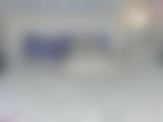 Live cam show with Tamralyn - Juguetes on live18s.com