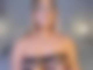 Live cam show with Tamralyn - Juguetes on TeamSkeetLive