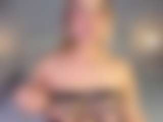 Live cam show with Tamralyn - Spank on Soda Cam