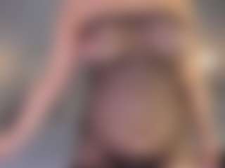 Live cam show with Tamralyn - Shaved on Streamer API