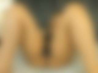 Live cam show with Tamralyn - Foot Fetish on Lustler