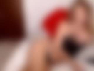 Live cam show with LadyEvolet - Spy Granny on live.xbliss.ai