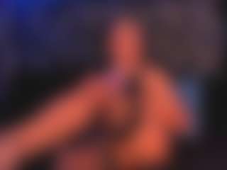 Live cam show with MadissonAbondaxCR - Smoking on CamwithHer