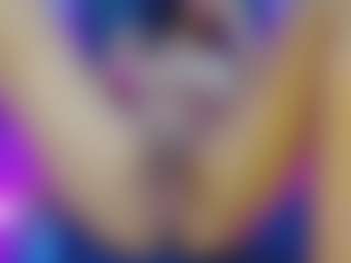 Live cam show with Michell-29 - Body Massage on Soda Cam