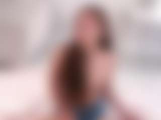 Live cam show with SherellGianopulos - Average on https://playwithruby.com