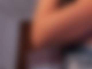 Live cam show with Vaiolet-hot - Butt Plug on Camsoda