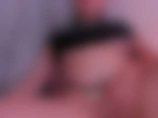 Live cam show with Vaiolet-hot - Shower on livesuperchat.net