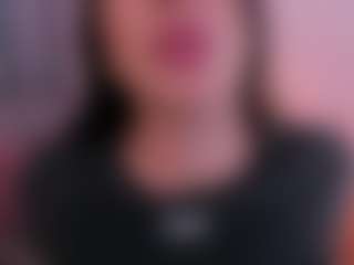 Live cam show with Vaiolet-hot - Tittyfuck on livesuperchat.net