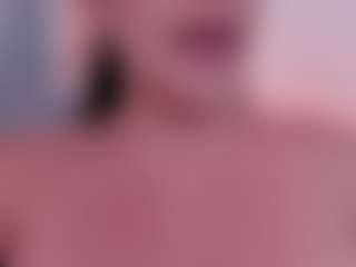 Live cam show with Vaiolet-hot - Glasses on xplaylive.com