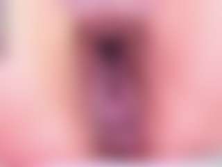 ArianaSaintx's Live Sex Cam Show